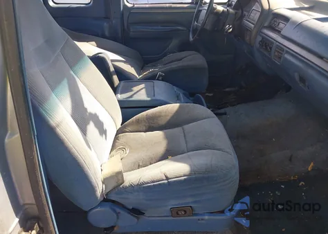 1995 Ford F150 z USA, uszkodzony, nr VIN 1FTEX14N3SKA02135